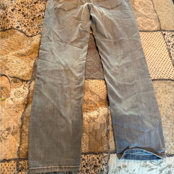 American Eagle outfitter jeans -skinny - Picture 10 of 10